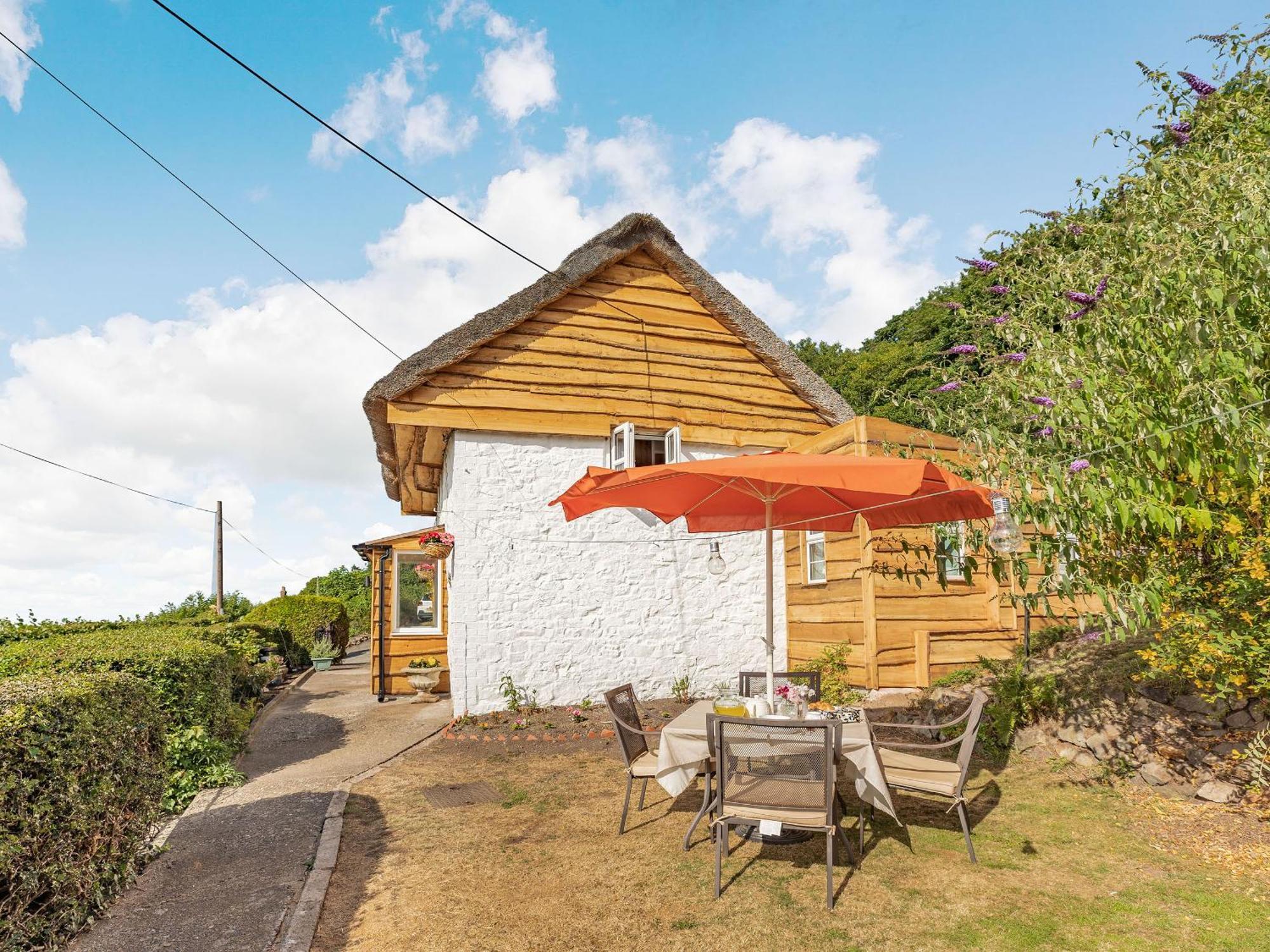 Elsies Cottage Pontesbury Eksteriør bilde